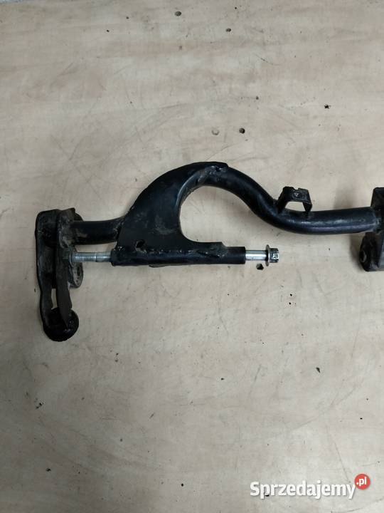 Uchwyt Górny silnika 125 chiński skuter Łubno