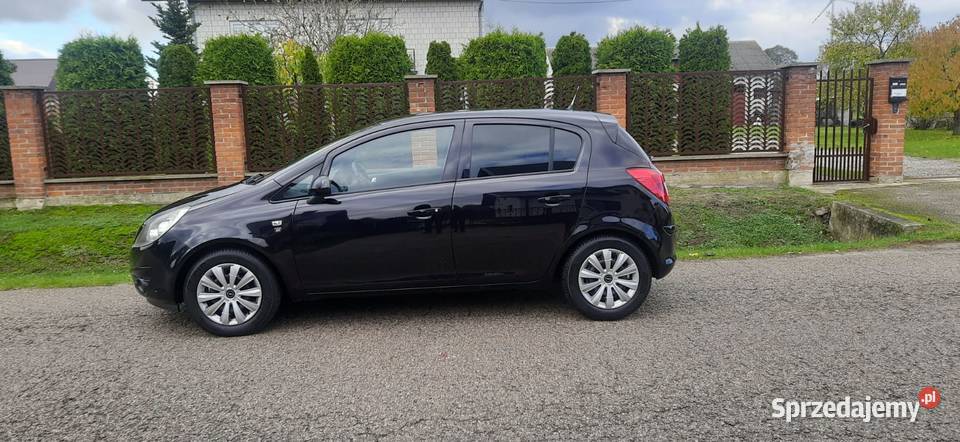 Opel Corsa D 2010r 12 BenzynaBogata wersja czarny Corsa mazowieckie Radom