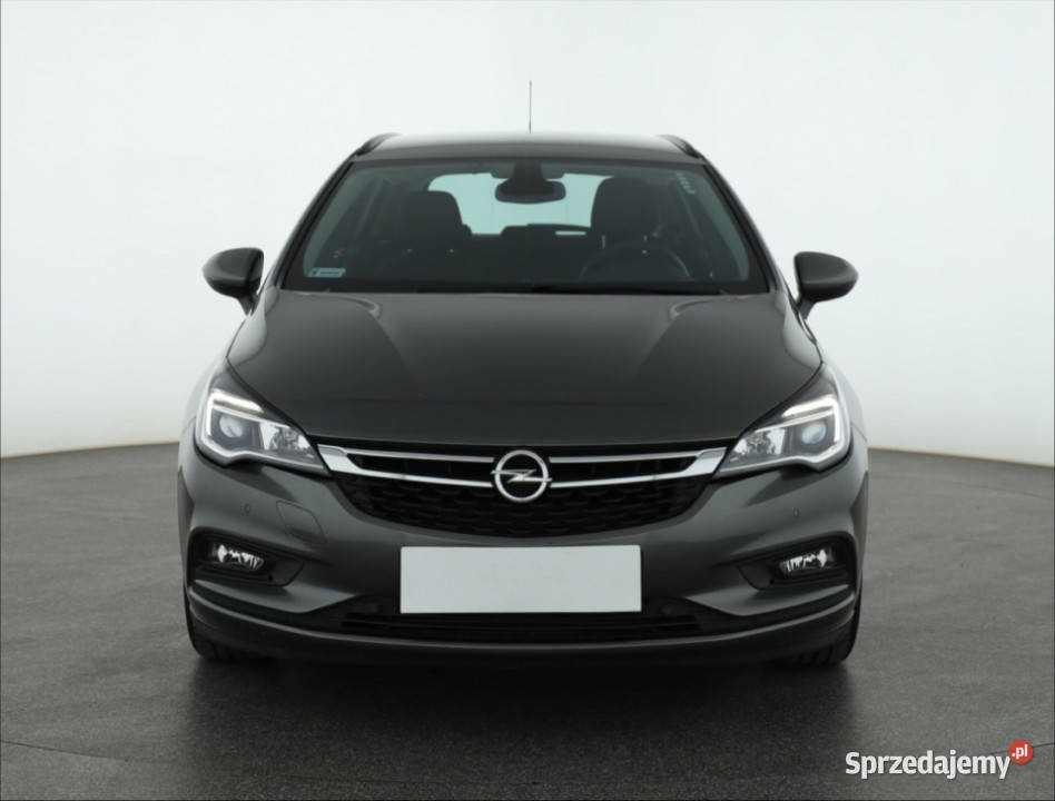 Opel Astra 14 T sprzedam
