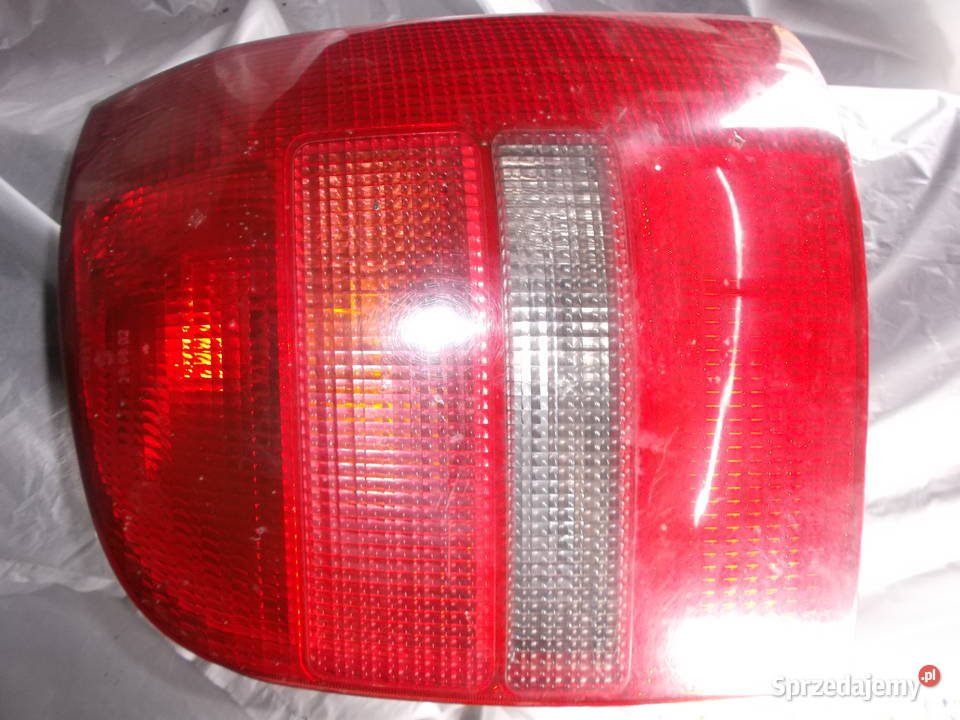 AUDI A4 ORYGINALNA LAMPA TYŁ TYLNA LEWA Z