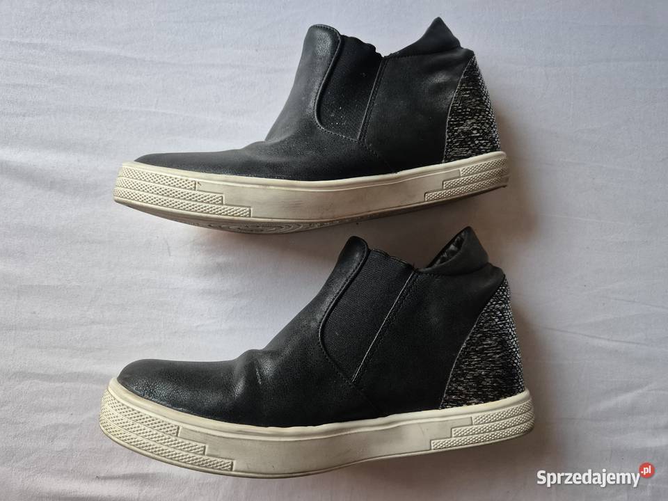 Buty na koturnie rozmiar 37 sprzedam