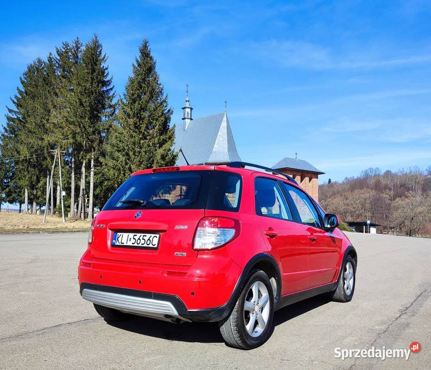 Ładny Suzuki SX4 20 benzyna z gazem 4x4 automat Zarejestrowany w Polsce Domaradz