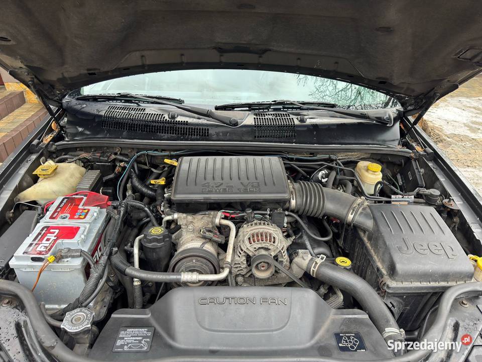 Sprzedam doinwestowanego Jeepa Grand Cherokee nieuszkodzony Radomsko