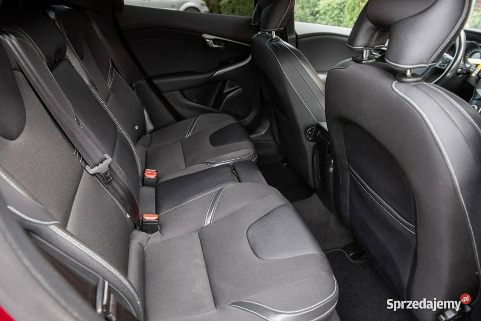 Volvo V40 Kinetic 20d 177 Manual Serwisowany Zwoleń