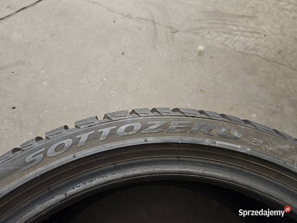 1 22540 R18 92V Pirelli Sotto Zero 3 2021r 680mm Katowice
