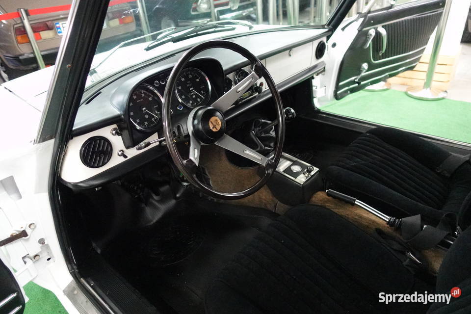Alfa Romeo 1750 Spider Veloce z 1969r iniezione