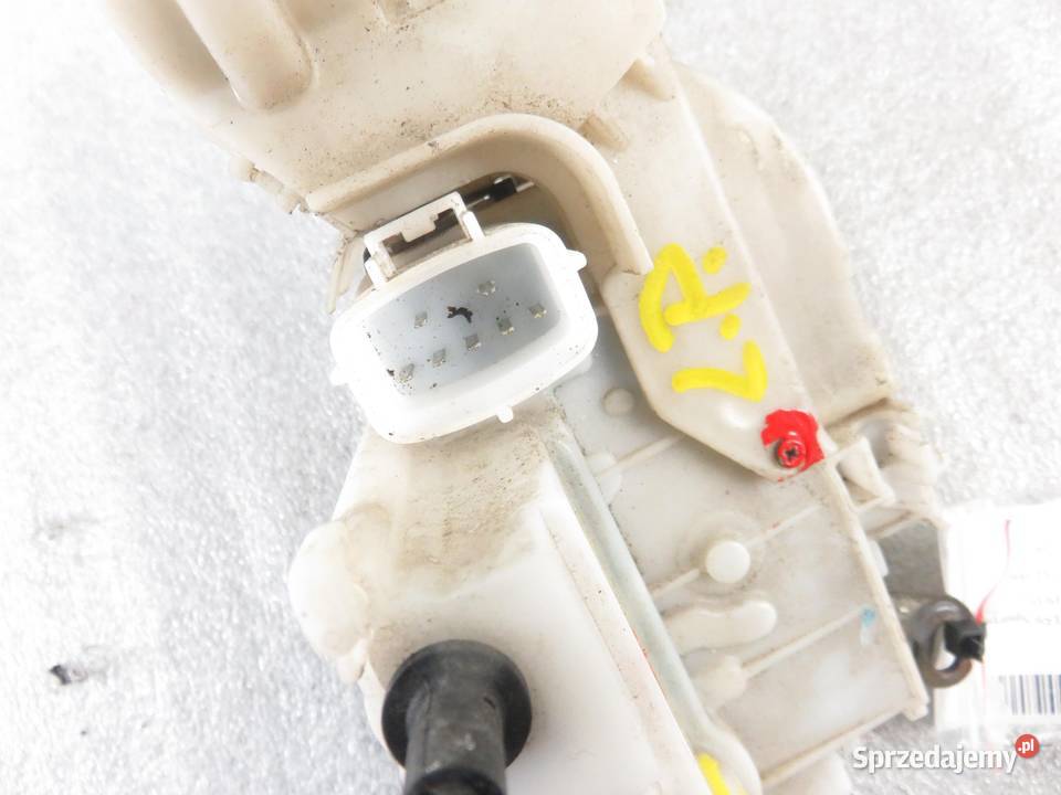 ZAMEK LEWY PRZEDNI ALFA ROMEO 159