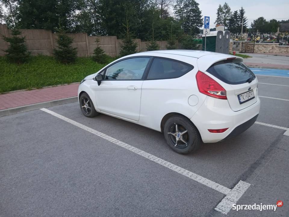 Ford Fiesta mk7 wielofunkcyjna kierownica Fiesta Bieliny