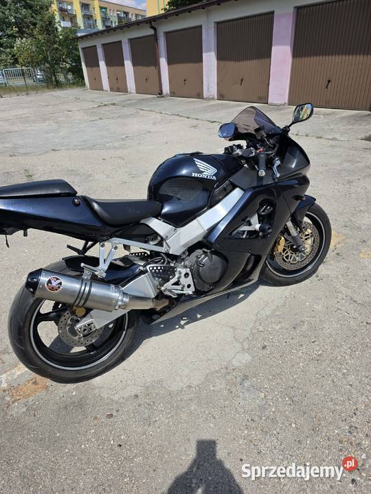Honda929 CBR RR fireblade sportowy