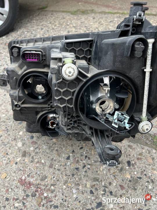 Przednia prawa lampa VW CRAFTER 2 II MAN TGE wielkopolskie Poznań