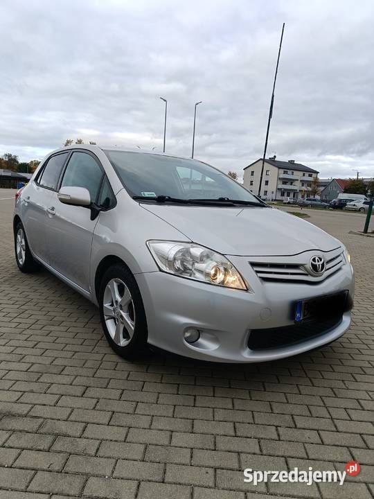 Toyota Auris 2011 rok 1.4 D4D