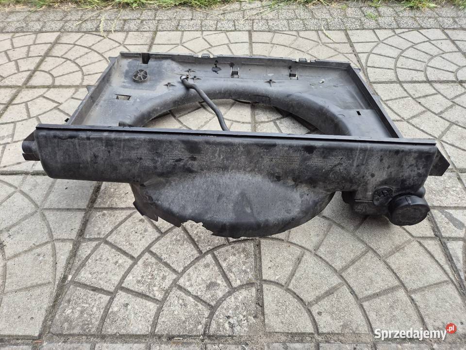 BMW E39 osłona obudowa silnika wisko M54 osobowe łódzkie Łódź