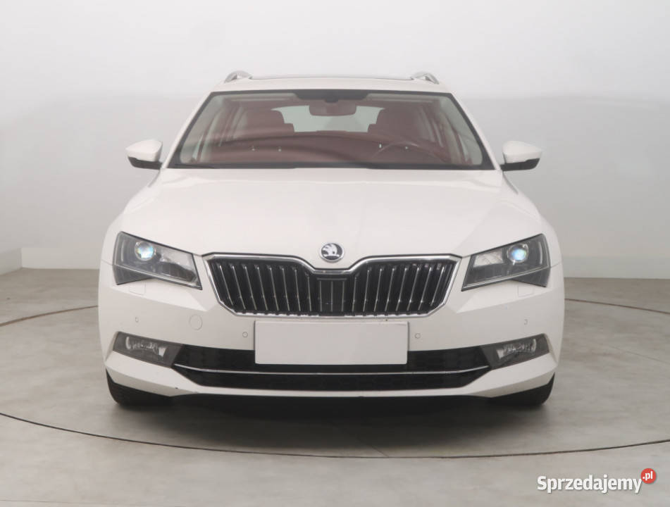 Skoda Superb 20 TSI Rok produkcji 2017 Superb