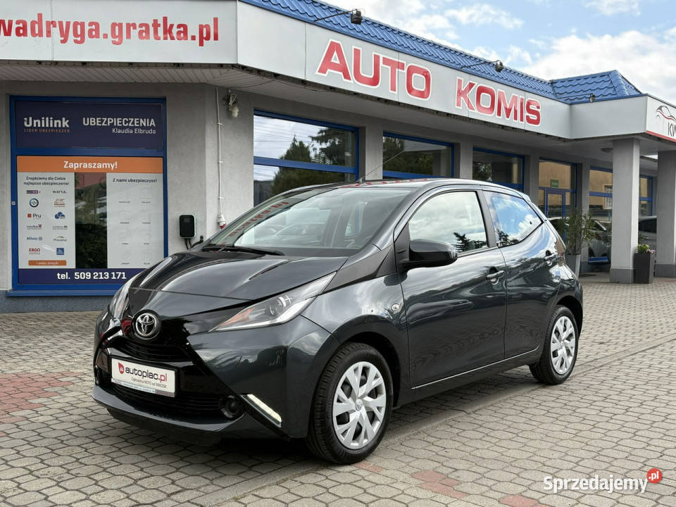 Toyota Aygo Rezerwacja II 2014 klimatyzacja
