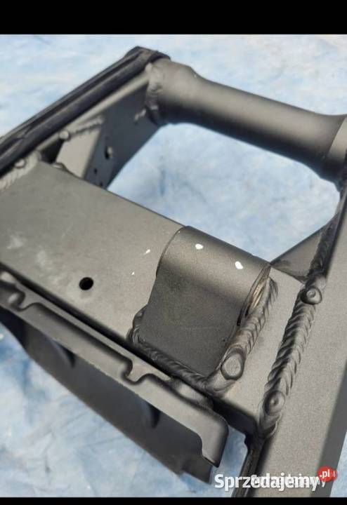 Kawasaki Z900 Z 900 24 wahacz prosty idealny oem