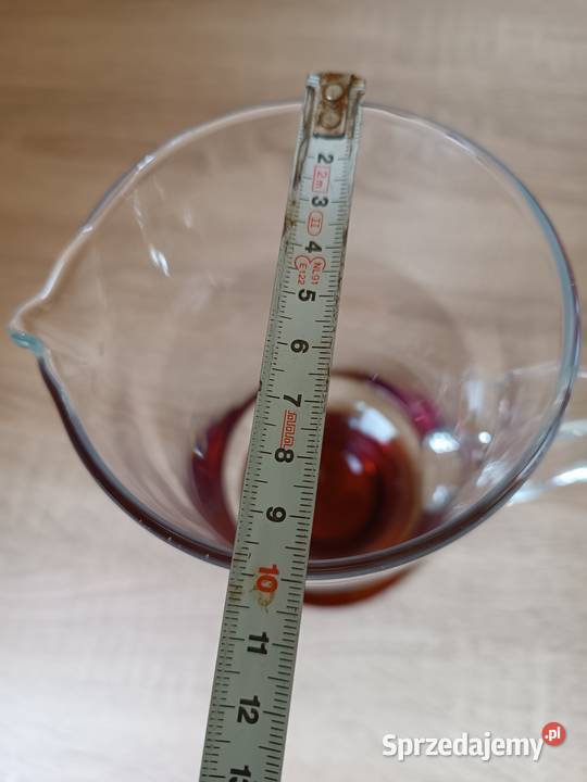 Szklany dzbanek z uchem Gorlice