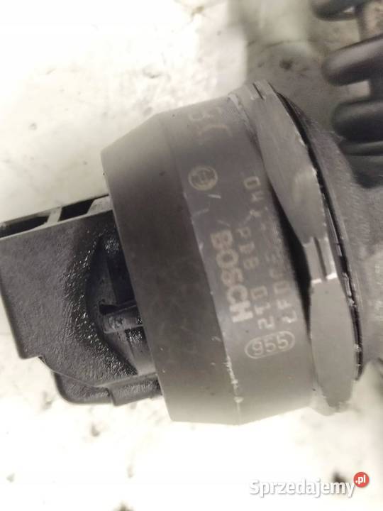 POMPOWTRYSKIWACZ 038130073AJ 0414720037 19 TDI Rok produkcji 2005