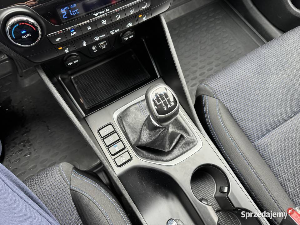 Hyundai Tucson 16 BENZYNA Klimatronik Nawigacja 1600cm3 wielkopolskie Konin