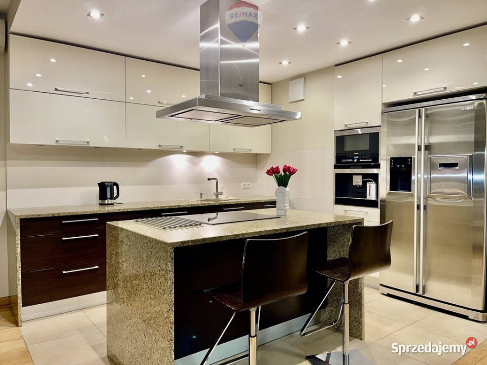 Atelier Rsidence Bagno 5 pokoi 11844 m2 Warszawa