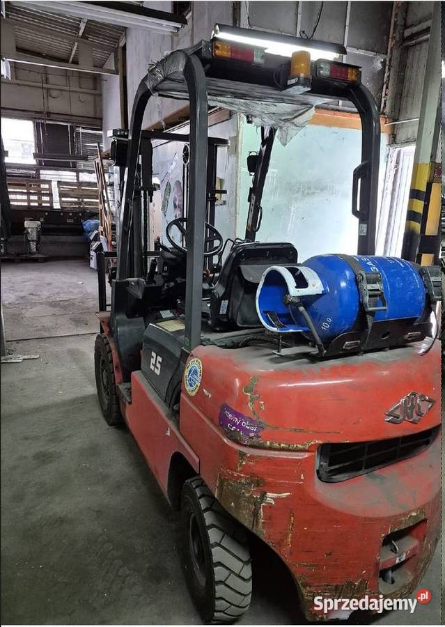 Syndyk sprzeda wózek widłowy