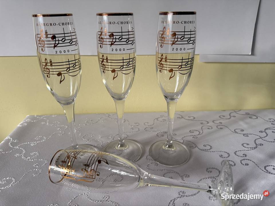 Kieliszki do szampana AllegroChorus Millennium Kieliszki i pucharki śląskie Czerwionka-Leszczyny