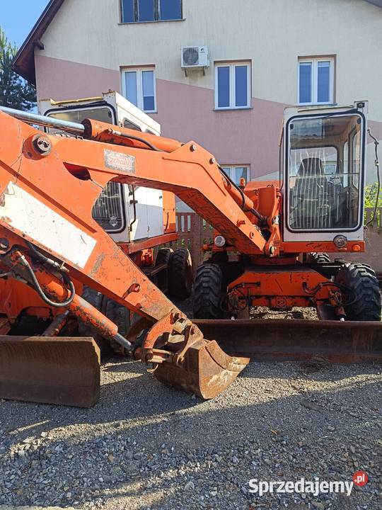 Koparka kołowa Schaeff Zeppelin HML30 wersja Rok produkcji 1992 Nisko