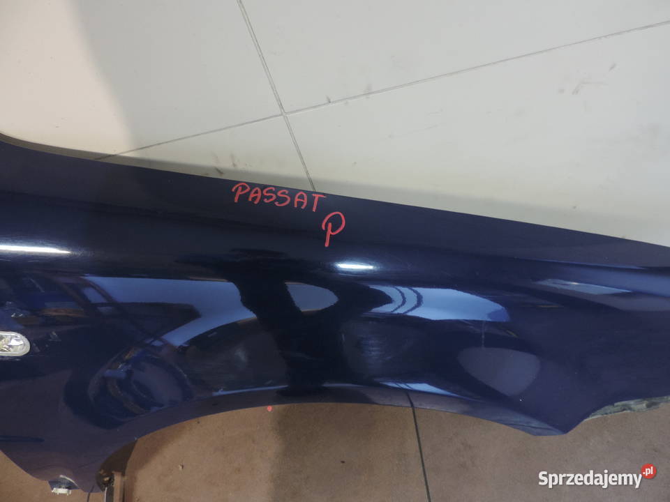 BŁOTNIK PRAWY PRZÓD VW PASSAT B5 FL LA5E