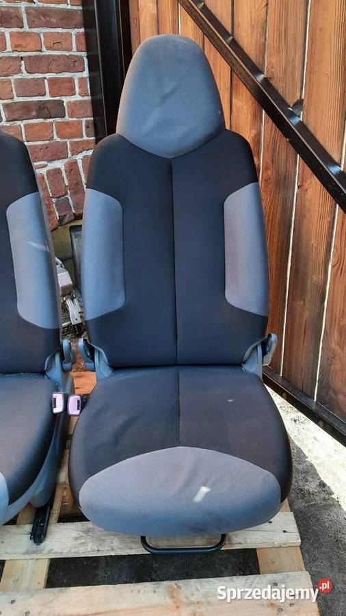 fotel lewy Toyota Aygo I 0514 Citroen c1 3 drzwi dolnośląskie Dębno
