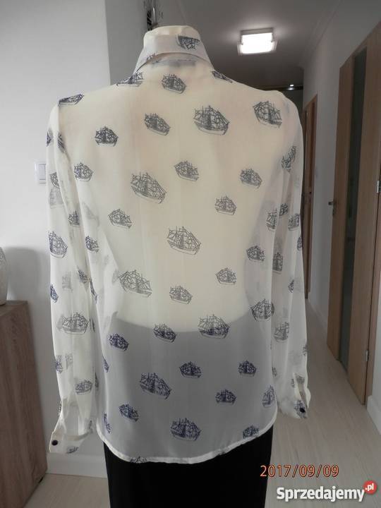 Koszula Kremowa Nadruk w Granatowe Żaglowce podlaskie Łomża