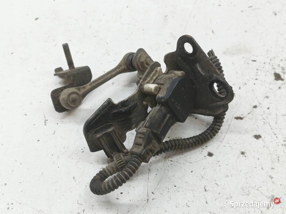 CZUJNIK SENSOR POZIOMOWANIA ŚWIATEŁ 2G2311