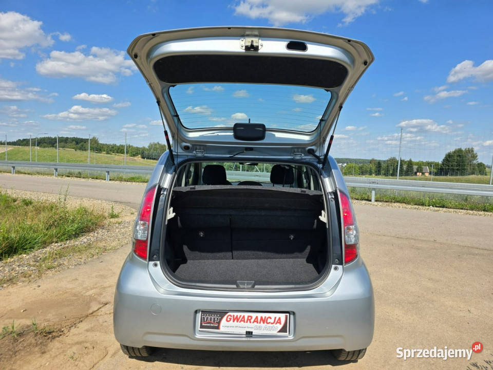 Subaru Justy Subaru Justy 10 Trend 81000 srebrny małopolskie Więcławice Stare