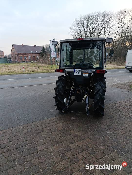 ISEKI TK 25 KABINA Wilkowo Polskie sprzedam