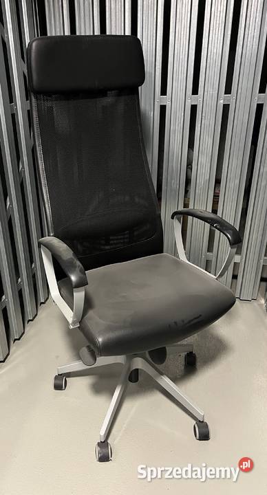 Krzesło biurowe IKEA czarne siatka z Warszawa