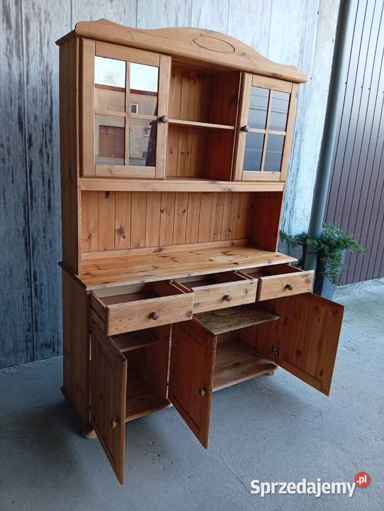 kredens sosnowy 500 Byczyna