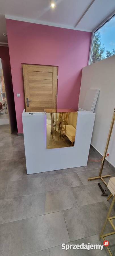 Lada recepcyjna Recepcja Loko Gold Złote Lustro Będzin