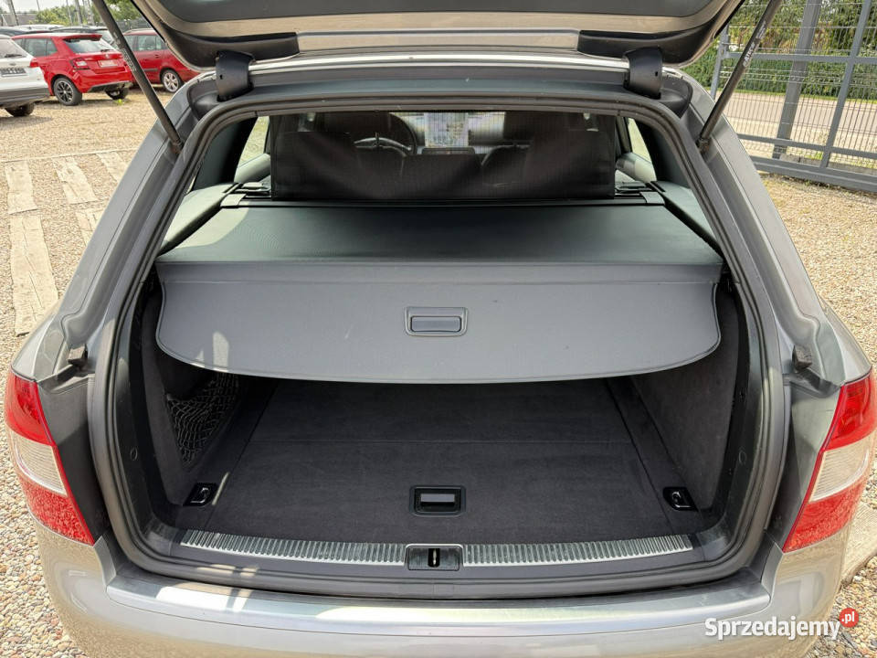 Audi A4 sline18 turboxenonyaluz Niemiec B6 autoalarm Dąbrowa sprzedam
