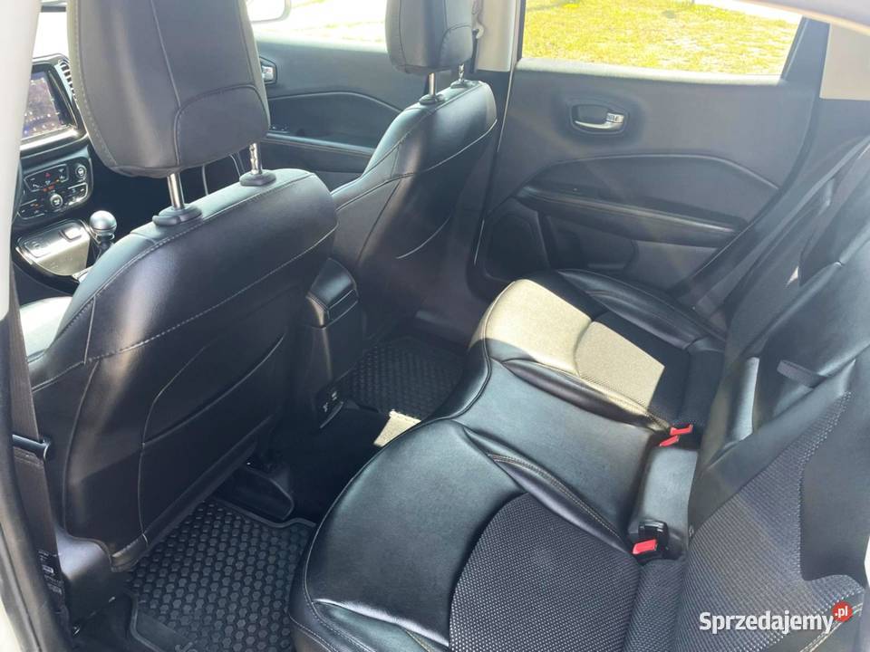 Jeep Compass Jeep Compass Limited 14 140 2019 23 Compass