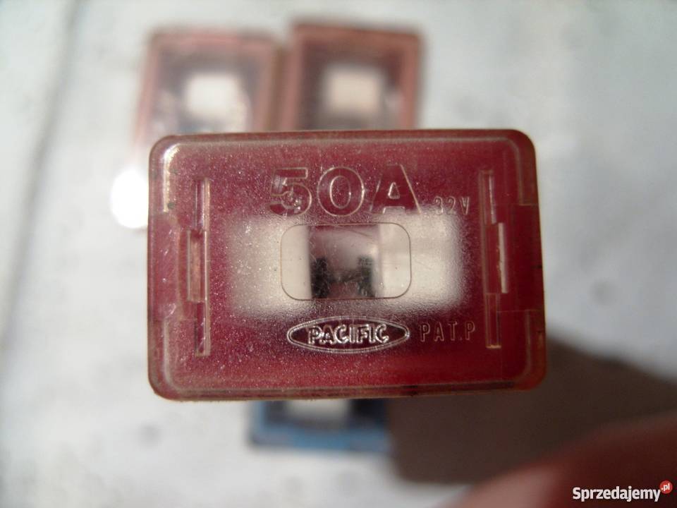 Hyundai Pony Bezpieczniki hundai ponny Nowy Staw sprzedam