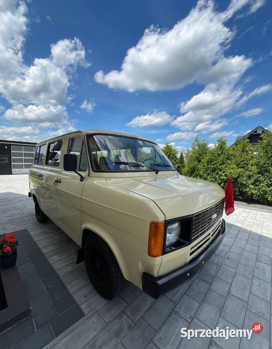 Ford Transit super stan mały przebieg
