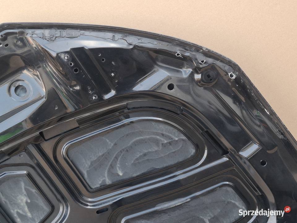 AUDI A4 B9 MASKA POKRYWA SILNIKA 8W0823029A Bieleń sprzedam