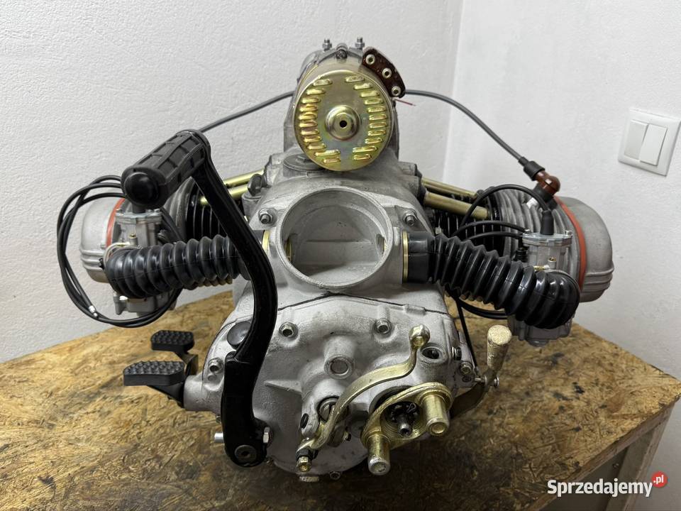 Silnik Ural 12V ze skrzynią Dnepr PWK30 remoncie