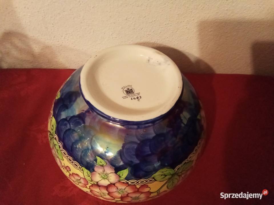 Misa z motywem kwiatowym bogato zdobiona Maling