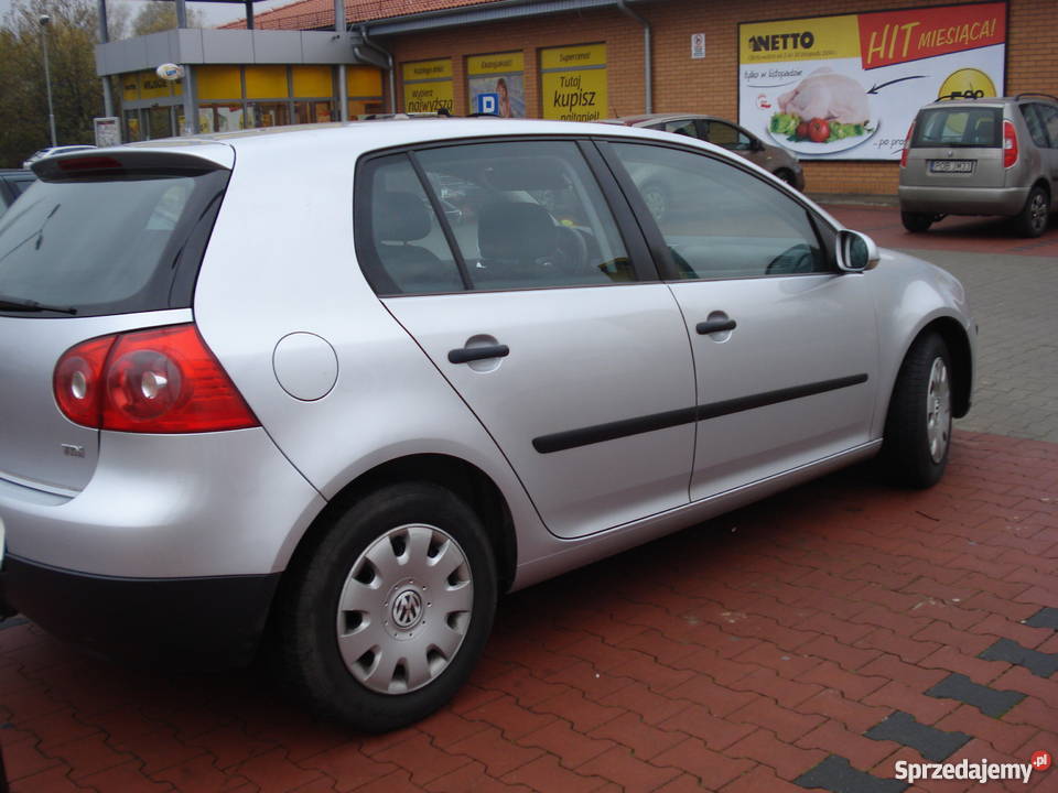 VW golf 5 disel 2005 radio / CD Golf Szczecin