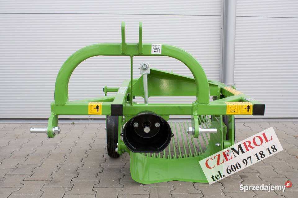 Kopaczka wibracyjna Ursa wyrzut do tyłu Bomet Jarosław