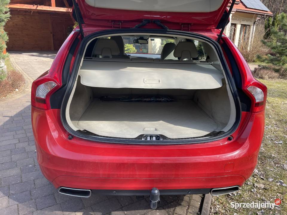 Sprzedam śliczne i zadbane Volvo V60 Momentum Jerzmanowice