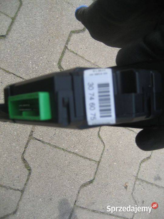 volvo xc90 0314r przełącznik szyby przód prawy Wyposażenie wnętrza wielkopolskie Rakoniewice