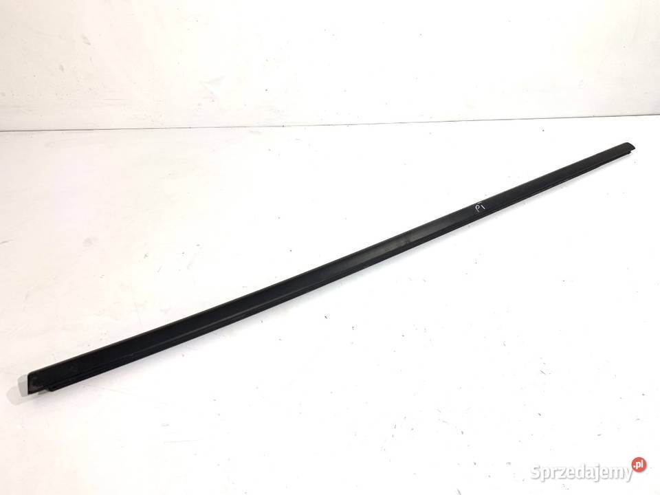 LISTWA ZGARNIAJĄCA TYŁ PRAWY BMW F48