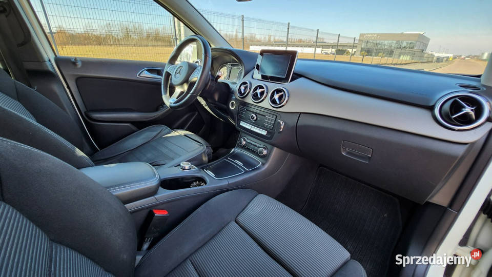 Mercedes B 160 B Klasa 16 Turbo 2016r 122 system Start-Stop Pabianice