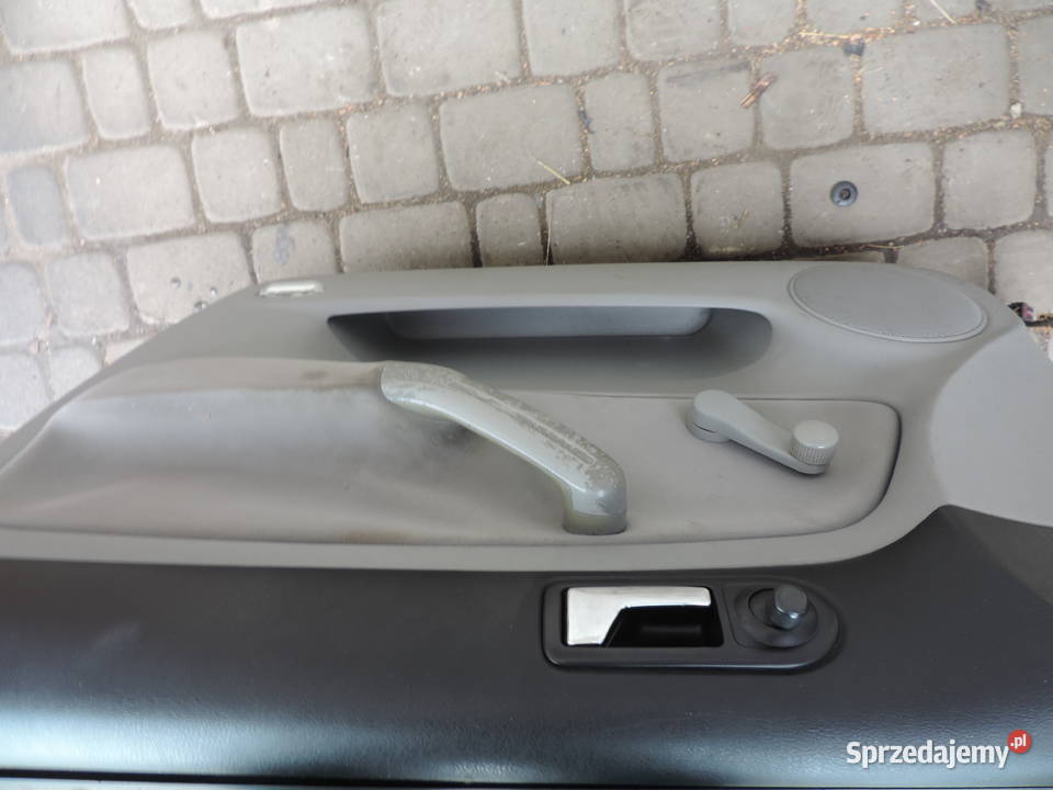 VOLKSWAGEN GOLF 4 IV 5D DRZWI PRAWY PRZÓD LA1W Nowy Sącz