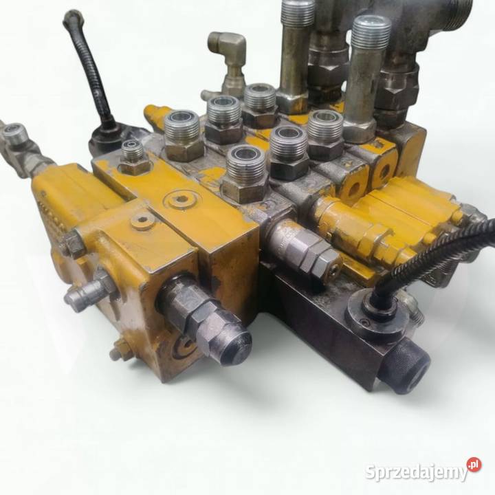 Rozdzielacz hydrauliczny HUSCO 5000 Caterpillar Wilkowo